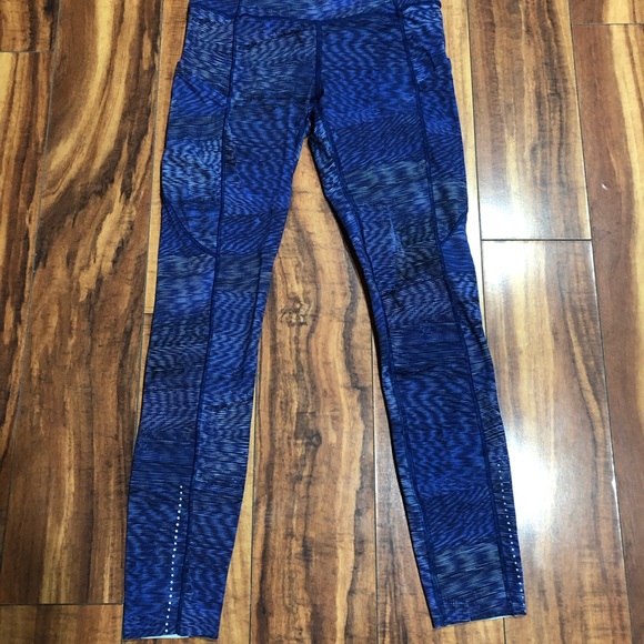 Lululemon Fast & Free 7/8 Tight II *Nulux 25"
Linear Flux Light - Picture 6 of 12